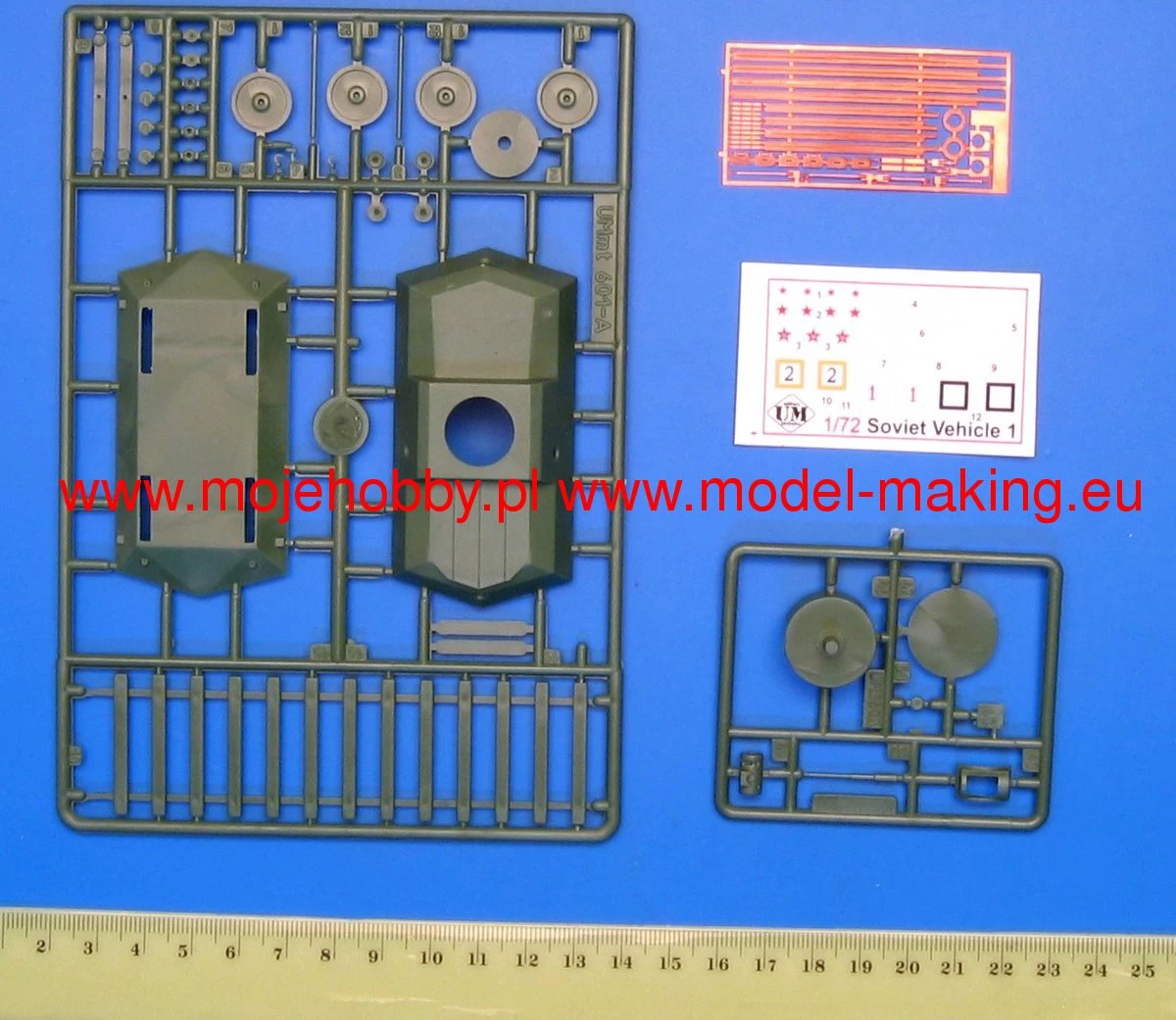 Unimodels 602 Armoured Self Propelled Railroad Car DT-45 2 Unimodels 602 Armoured Self Propelled Railroad Car DT-45 - Image 2