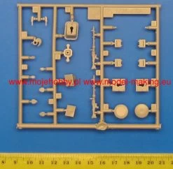 Dragon 6072 Schwerer Panzerspahwagon (Infateriewagen) 15 Dragon 6072 Schwerer Panzerspahwagon (Infateriewagen) -RemoteFun Toys Shop 1402 1 dra6072 5