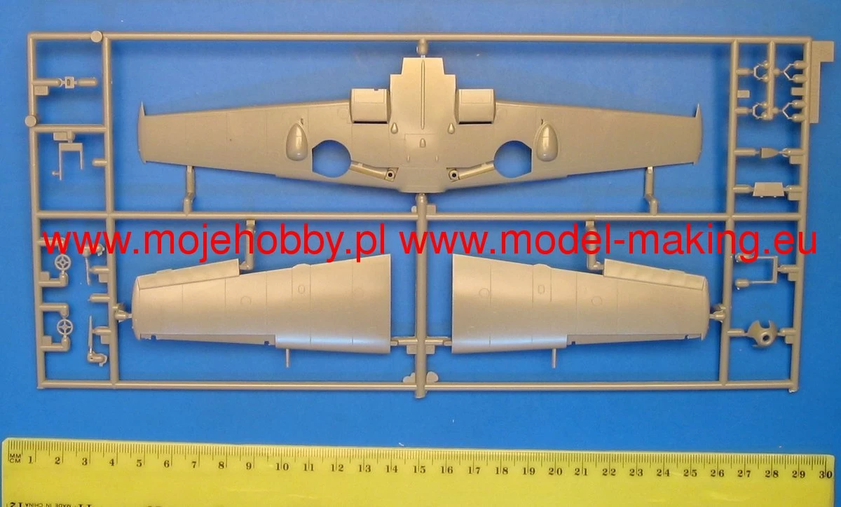 Hasegawa 09861 MESSERSCHMITT Bf109T-2 JG77 4 Hasegawa 09861 MESSERSCHMITT Bf109T-2 JG77 - Image 4