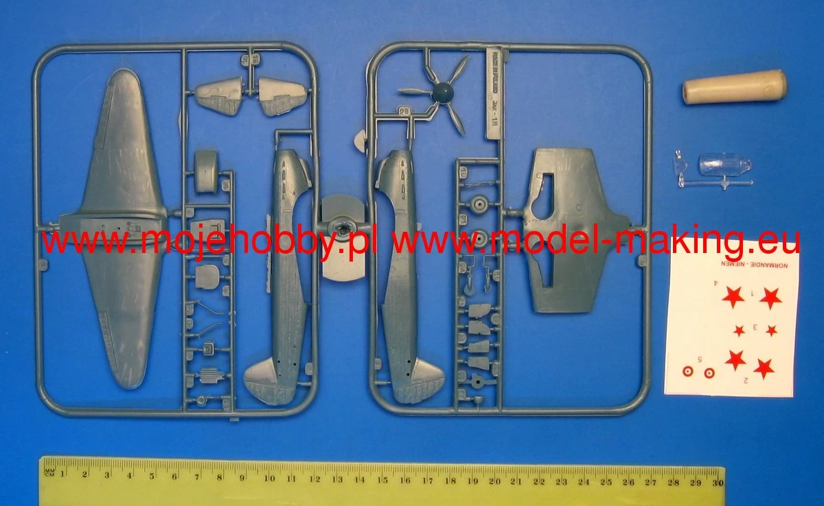 Plastyk 036 Yakovlev Yak-1 Soviet IIWW Fighter (Normandie-Niemen) 2 Plastyk 036 Yakovlev Yak-1 Soviet IIWW Fighter (Normandie-Niemen) - Image 2