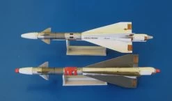 Plus Model AL4046 Russian Missile R-40TD AA-6 Acrid