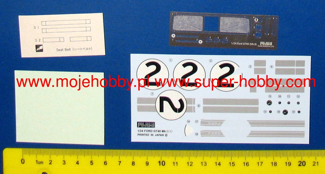 Fujimi 126036 Ford GT40 Mk-II `66 LeMans Winner 7 Fujimi 126036 Ford GT40 Mk-II `66 LeMans Winner - Image 7