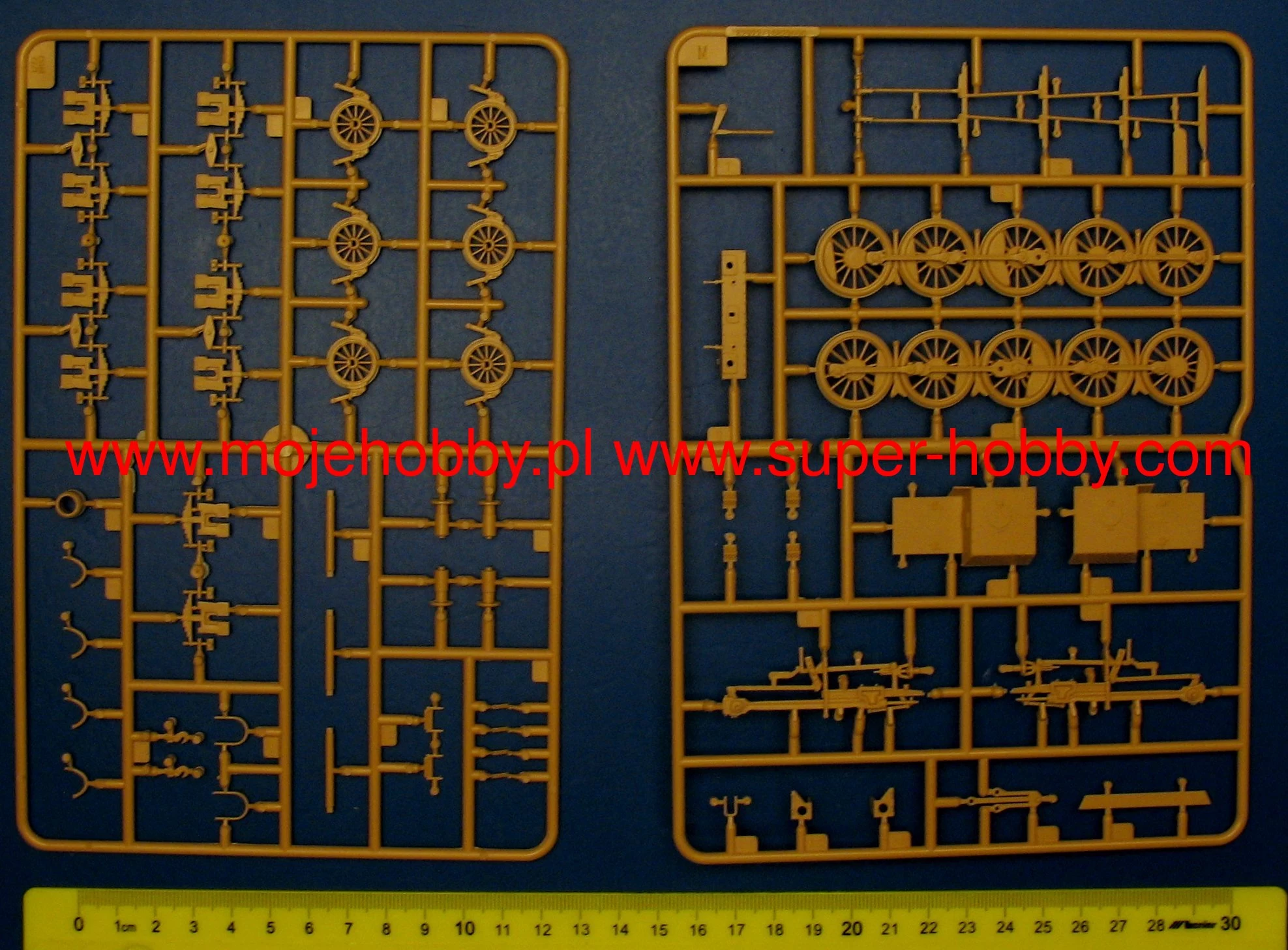 Hobby Boss 82922 German Panzerlok BR57 Armoured Locomotive 8 Hobby Boss 82922 German Panzerlok BR57 Armoured Locomotive - Image 8