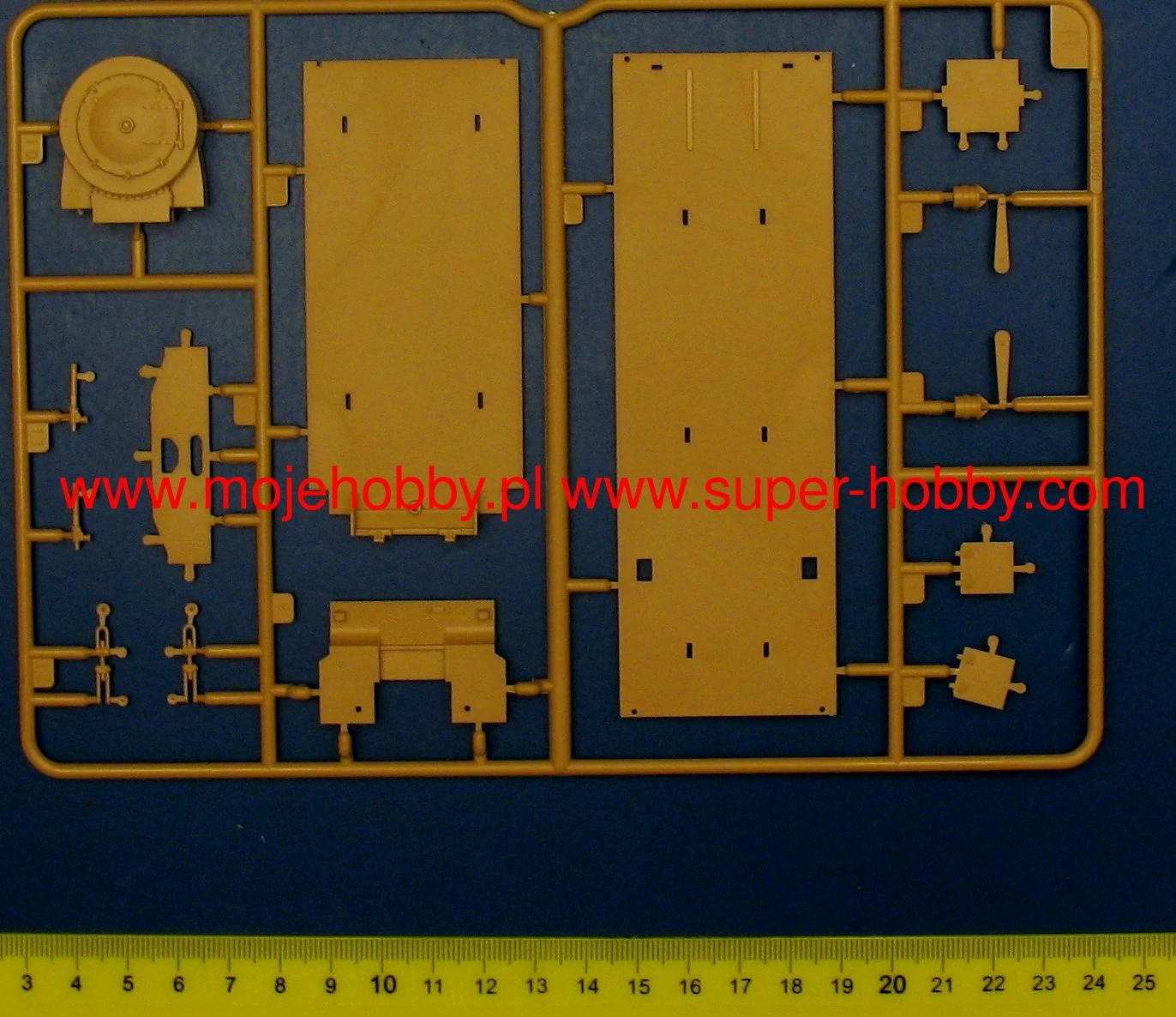 Hobby Boss 82922 German Panzerlok BR57 Armoured Locomotive 9 Hobby Boss 82922 German Panzerlok BR57 Armoured Locomotive - Image 9