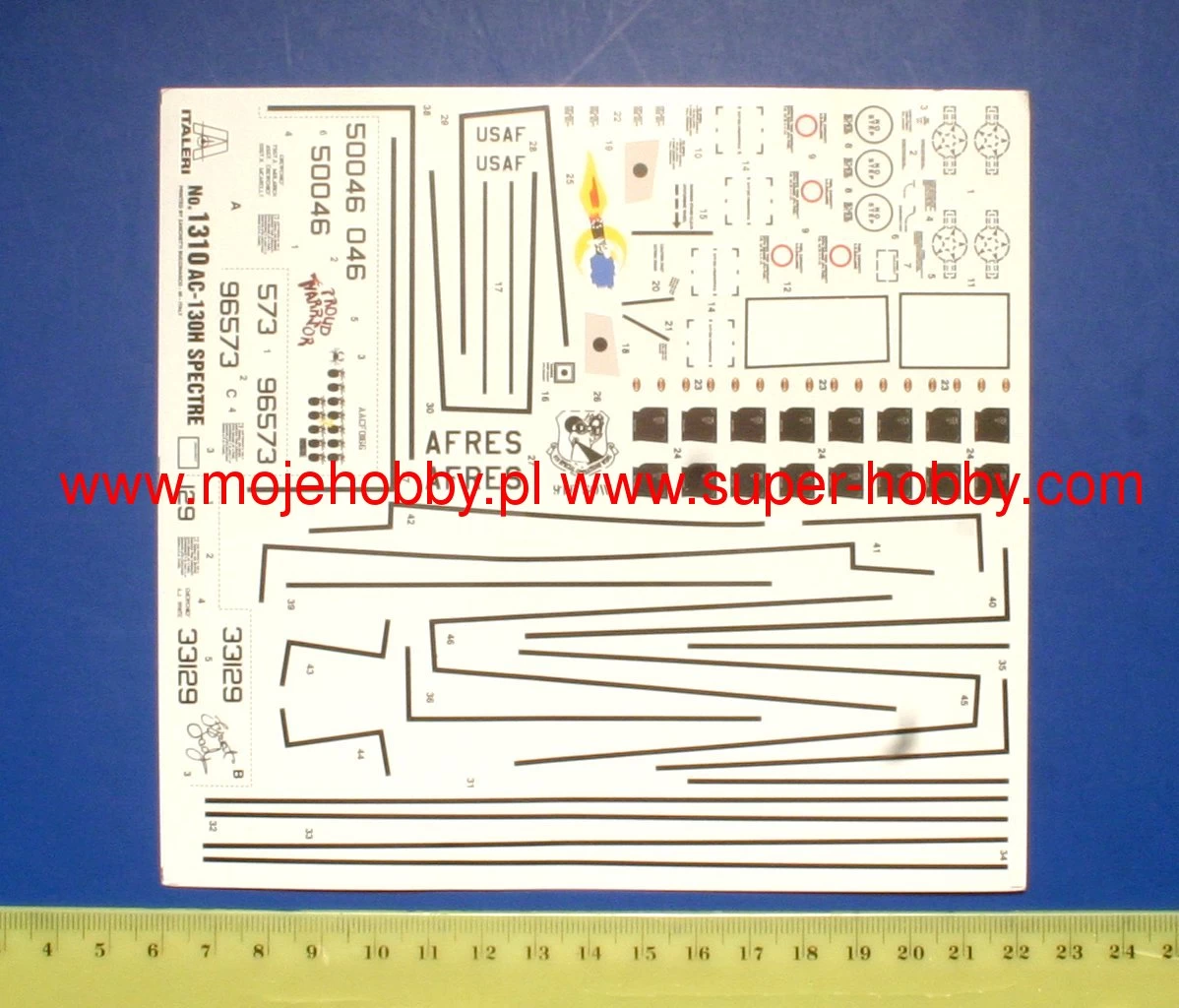 Italeri 1310 Lockheed AC 130H Spectre 5 Italeri 1310 Lockheed AC 130H Spectre - Image 5