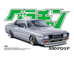 Aoshima 04277 GLORIA 4DR HT 2000 SGL-E (NISSAN)