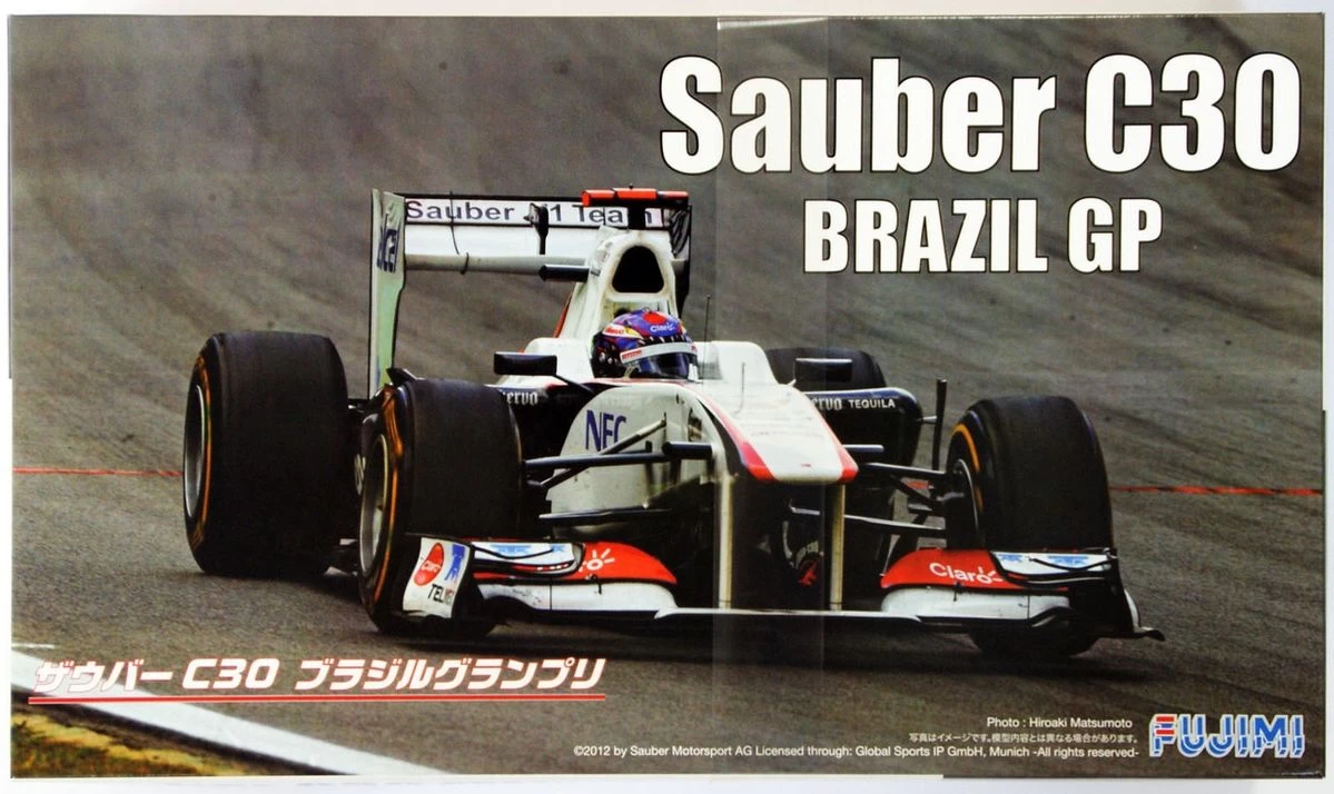 Fujimi 092089 Sauber C30 Brazil GP. 1 Fujimi 092089 Sauber C30 Brazil GP.