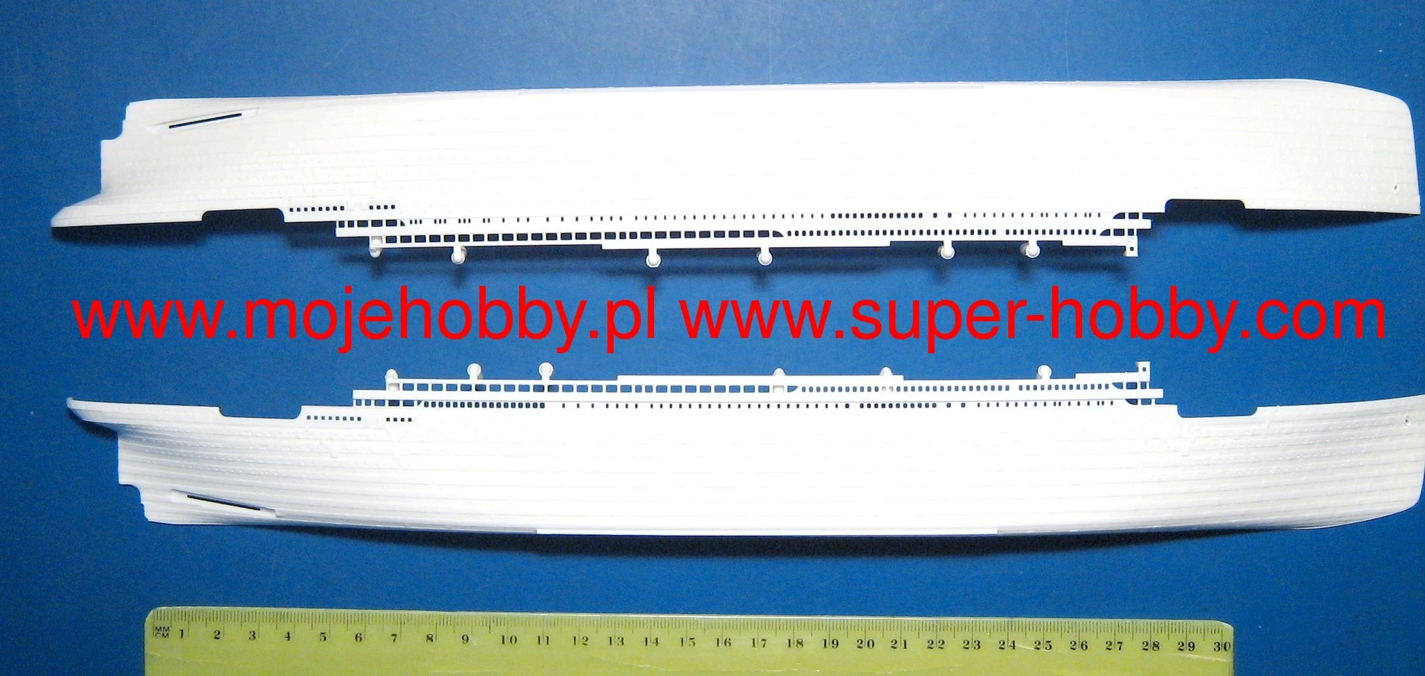 Revell 05210 R.M.S. Titanic 7 Revell 05210 R.M.S. Titanic - Image 7