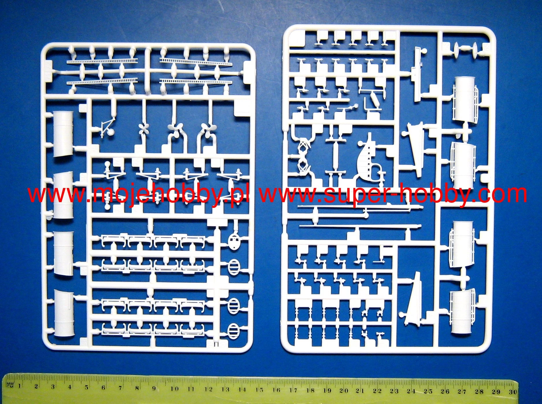 Revell 05210 R.M.S. Titanic 8 Revell 05210 R.M.S. Titanic - Image 8