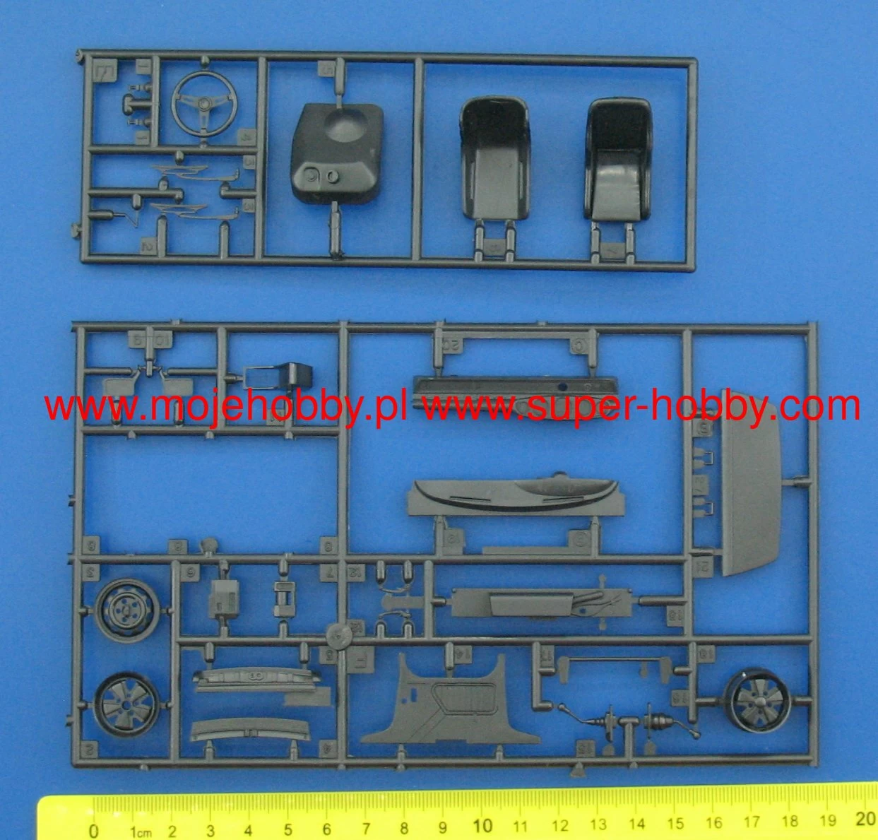 Fujimi 126678 Porsche 911R Coupe '67 5 Fujimi 126678 Porsche 911R Coupe '67 - Image 5