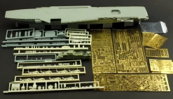 Orange Hobby N07-008-448 HMS Hermes R12 1970's