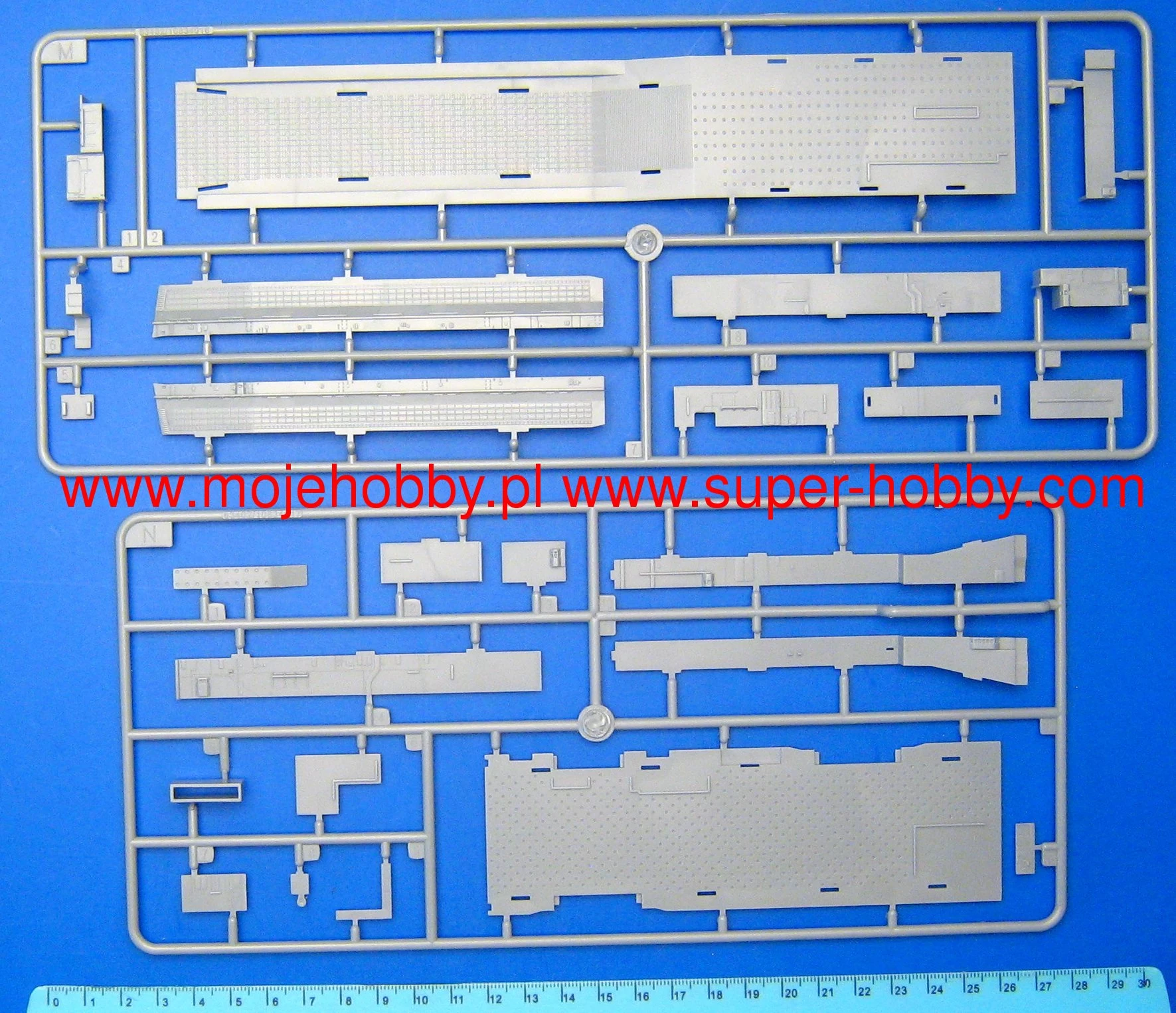 Hobby Boss 83407 LHD-6 USS Bonhomme Richard 9 Hobby Boss 83407 LHD-6 USS Bonhomme Richard - Image 9