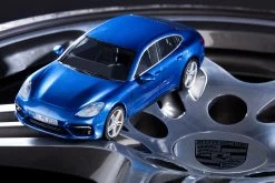 Revell 67034 Porsche Panamera Turbo Model Set 15 Revell 67034 Porsche Panamera Turbo Model Set -RemoteFun Toys Shop 40675 07034 snf porsche panamera