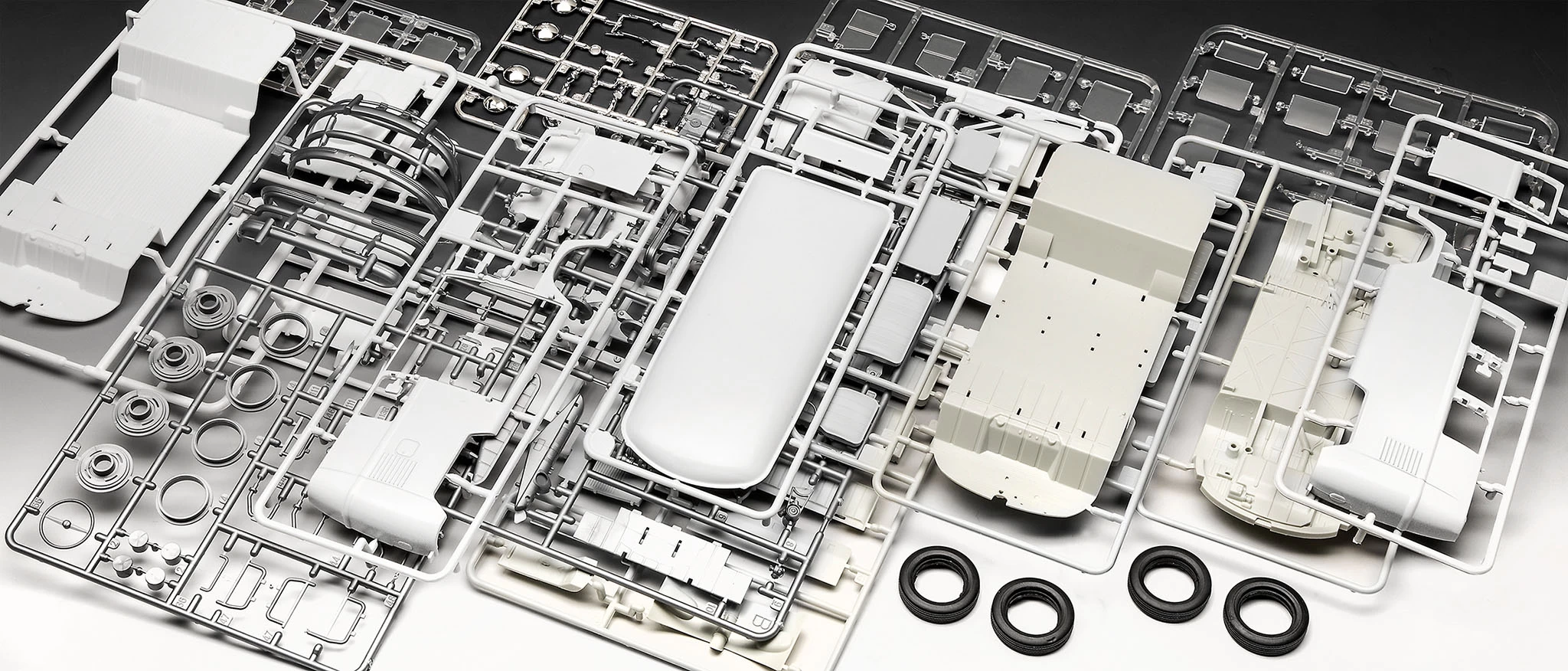 Revell 67675 VW T1 Bus Model Set 7 Revell 67675 VW T1 Bus Model Set - Image 7