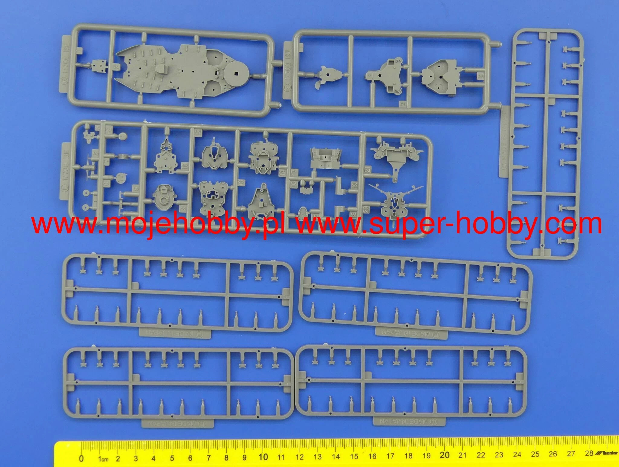 Fujimi 451527 KG-29 Japanese Navy Battleship / Hybrid Carrier Ise Full Hull 6 Fujimi 451527 KG-29 Japanese Navy Battleship / Hybrid Carrier Ise Full Hull - Image 6