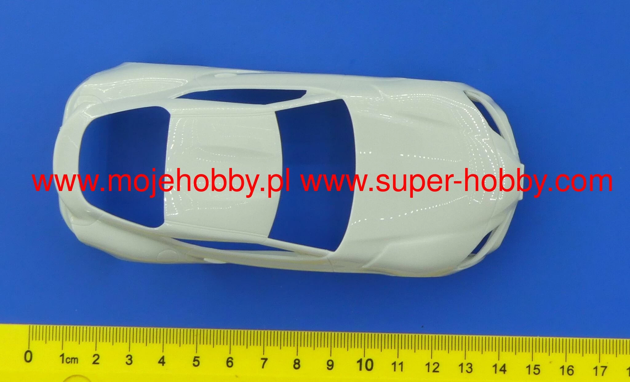 Aoshima 05886 Toyota GR Supra (White Metallic) - SNAP KIT 8 Aoshima 05886 Toyota GR Supra (White Metallic) - SNAP KIT - Image 8