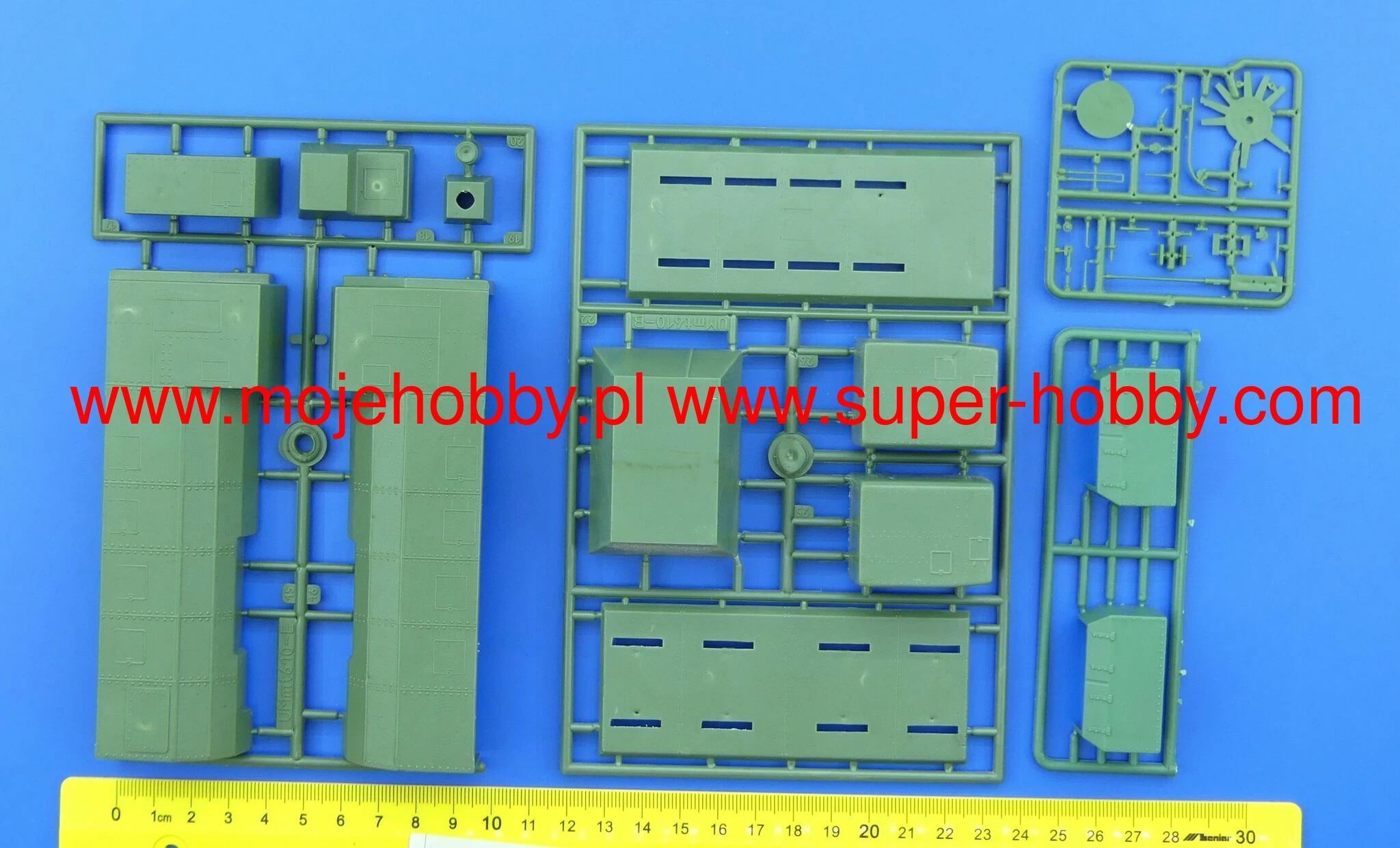 UM MT 696 Red Army Anti-Aircraft Armored Train Of The WWII 8 UM MT 696 Red Army Anti-Aircraft Armored Train Of The WWII - Image 8