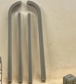 EMP3D 35120517 Słupek Ogrodzeniowy Zakrzywiony 3,0m - 3 Sztuki