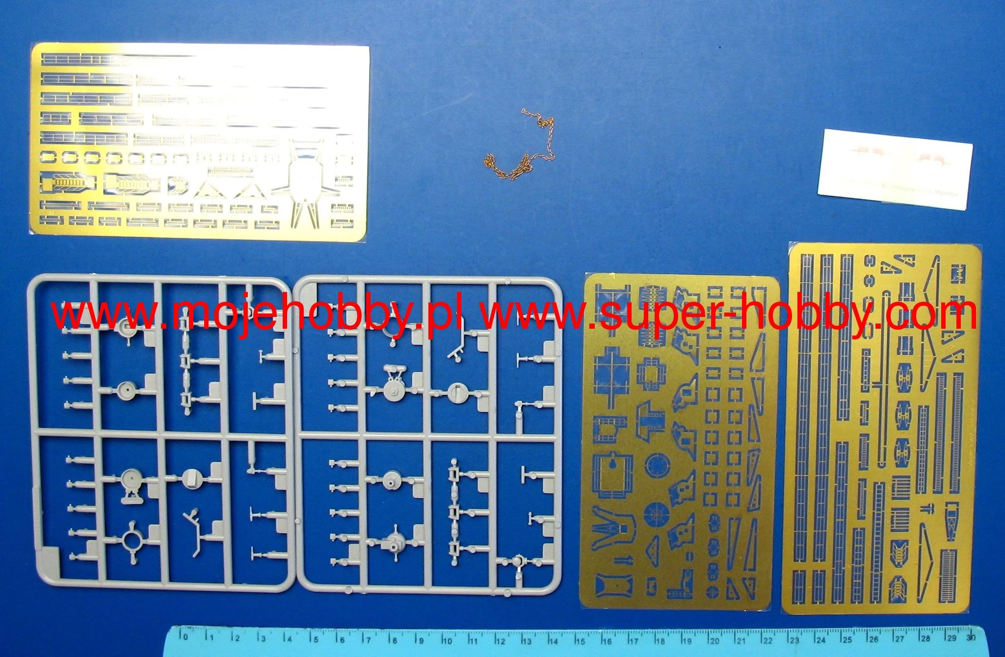 Trumpeter 05336 HMS Abercrombie Monitor 9 Trumpeter 05336 HMS Abercrombie Monitor - Image 9