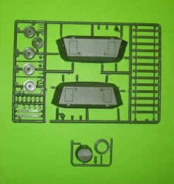 UM MT 662 Armored Car-carrier (DTR) -RemoteFun Toys Shop 9991 7 57