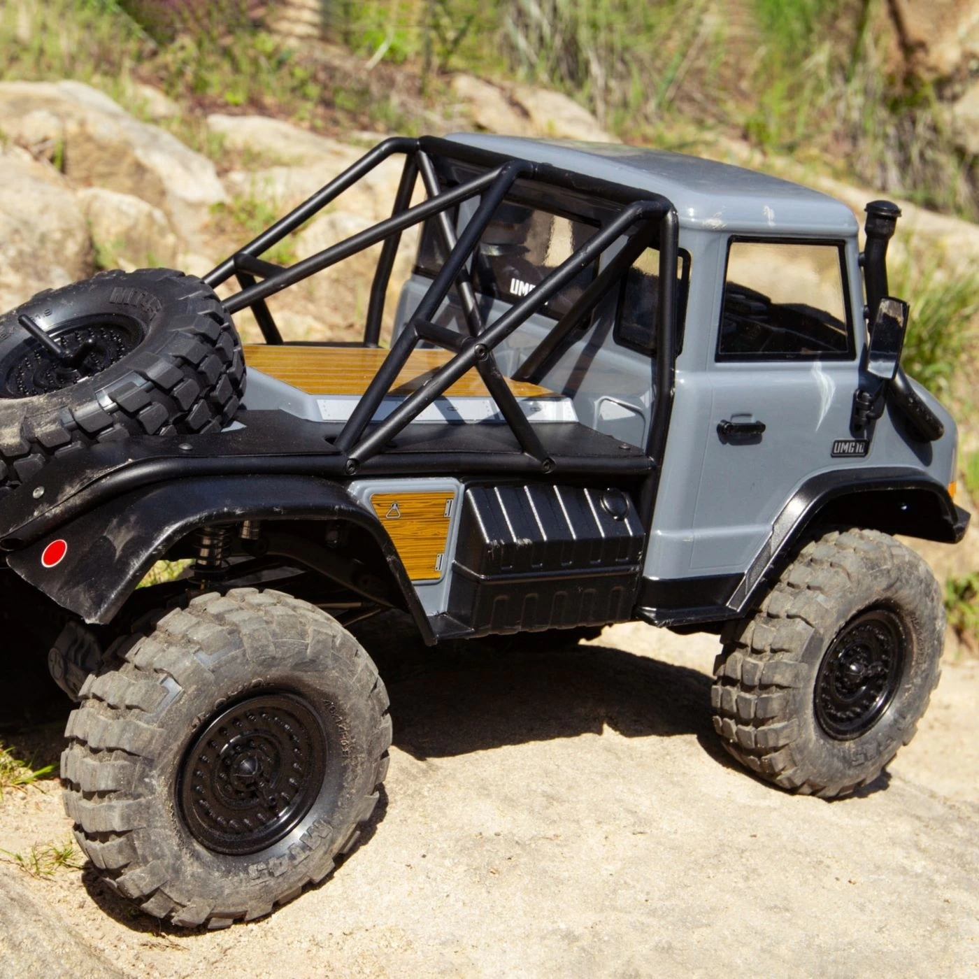 Axial SCX10 II UMG10 1/10 4WD Electric Kit 9 Axial SCX10 II UMG10 1/10 4WD Electric Kit - Image 9